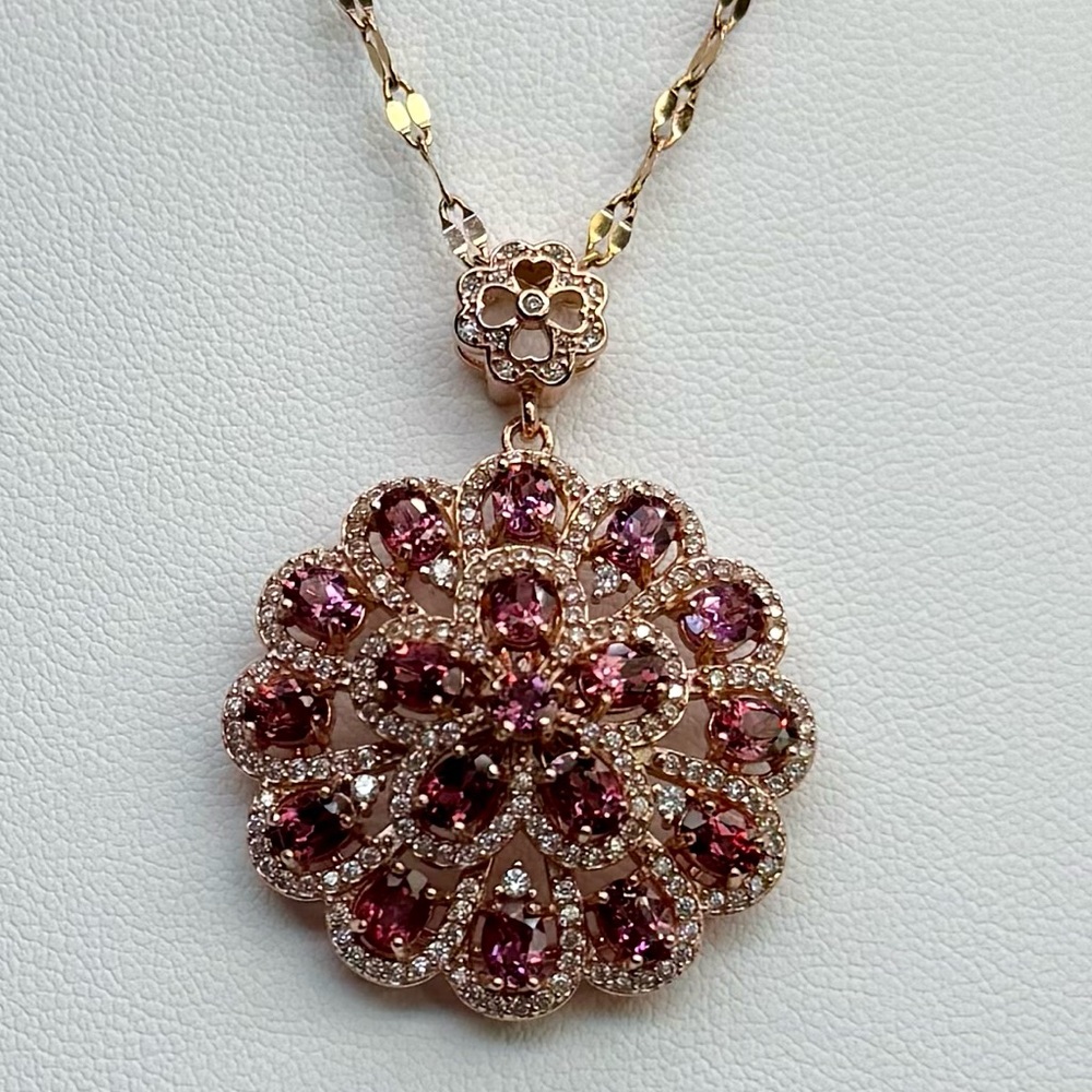 NG14 5CT Natural Bohemian Garnet 3D ART DECO FLOWER Pendant 18K Rose Gold S925